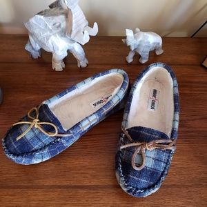 Minnetonka Women's Plaid Cally